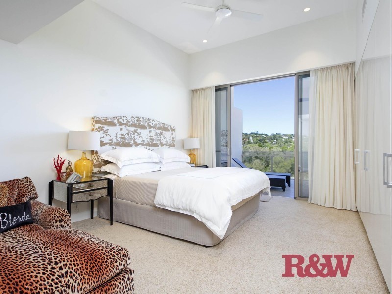 19/10 ‘Iluka Penthouse’ Serenity Close, Noosa Heads QLD 4567