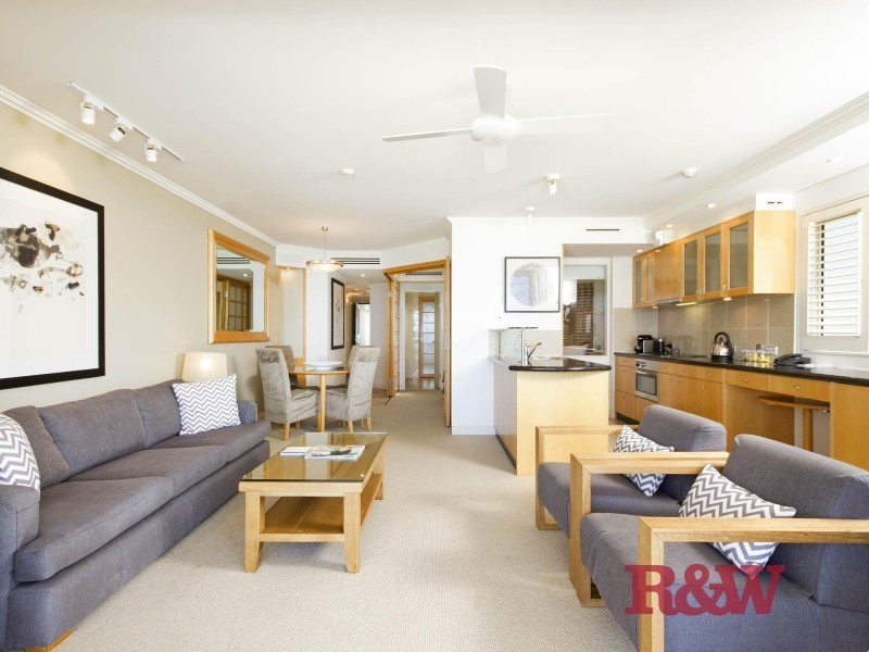 101.102/25  ‘Tingirana’ Hastings Street, Noosa Heads QLD 4567