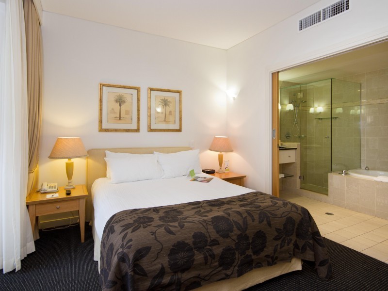 136/32 ‘Laguna on Hastings’ Hastings Street, Noosa Heads QLD 4567