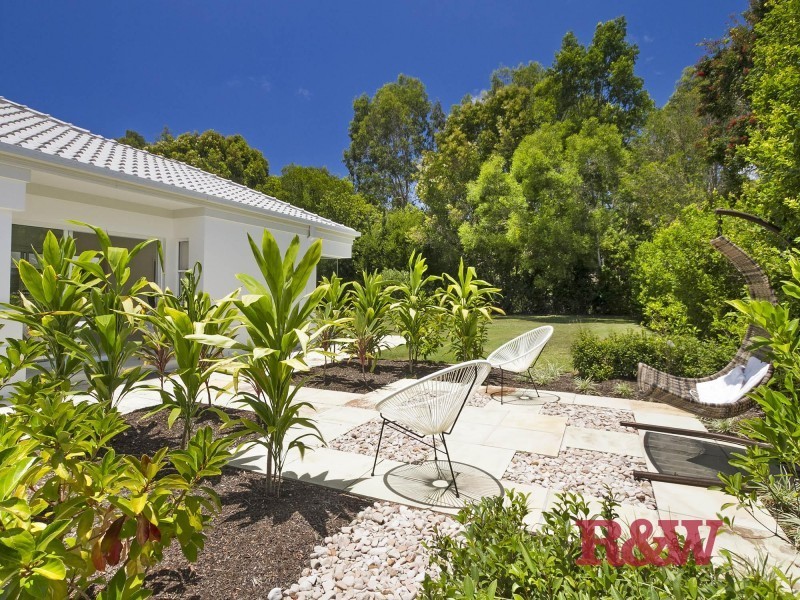 7 Habitat Place, Noosa Heads QLD 4567