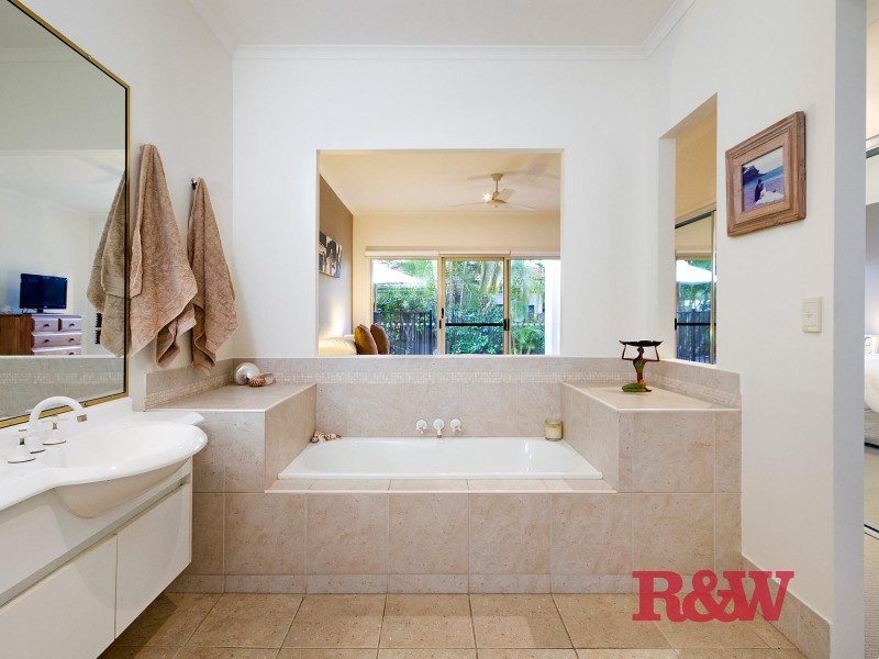 21 Shipyard Circuit, Noosa Waters QLD 4566