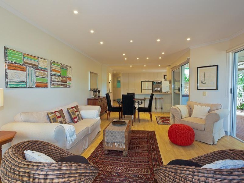 2/144 ‘Noosa Riviera’ Noosa Parade, Noosaville QLD 4566