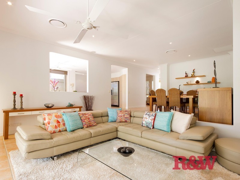 205/61  Noosa Springs Drive, Noosa Heads QLD 4567