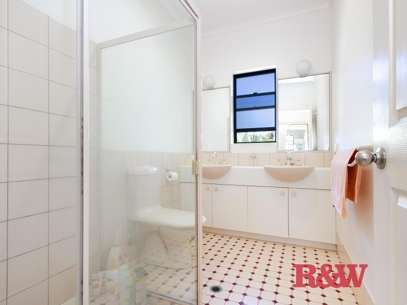 4/13 ‘Avenal’  Viewland Drive, Noosa Heads QLD 4567