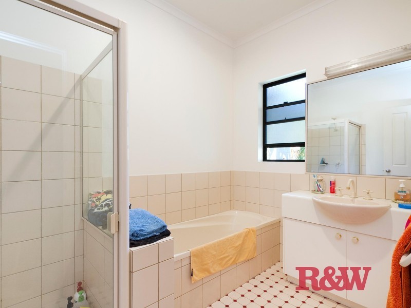 4/13 ‘Avenal’  Viewland Drive, Noosa Heads QLD 4567