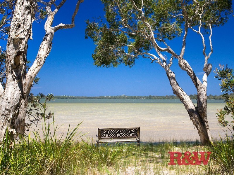 1A ‘Weycoola’ Lake Weyba Drive, Weyba Downs QLD 4562