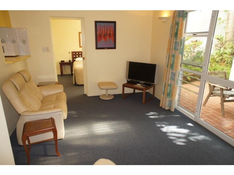 23 Bream Street, Tin Can Bay QLD 4580