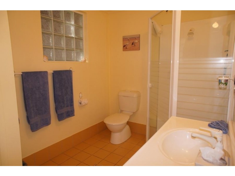 23 Bream Street, Tin Can Bay QLD 4580