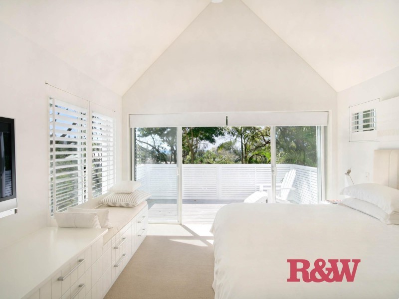 25 Arakoon Crescent, Sunshine Beach QLD 4567