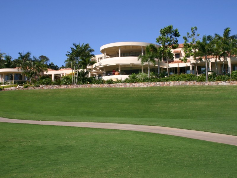 545/61 Noosa Springs Drive, Noosa Heads QLD 4567