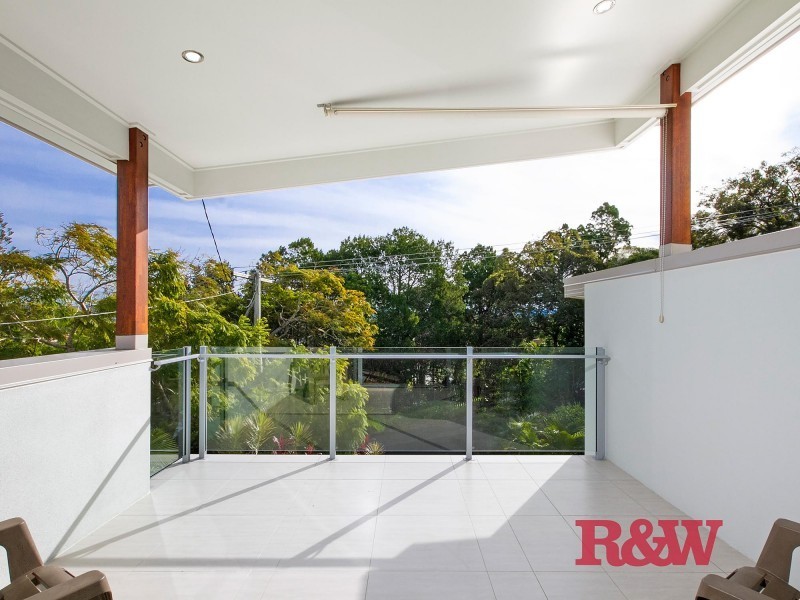 18 Berrima Row, Noosa Heads QLD 4567