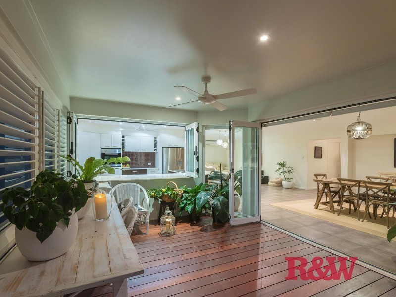 8 Pipi Crescent, Noosaville QLD 4566