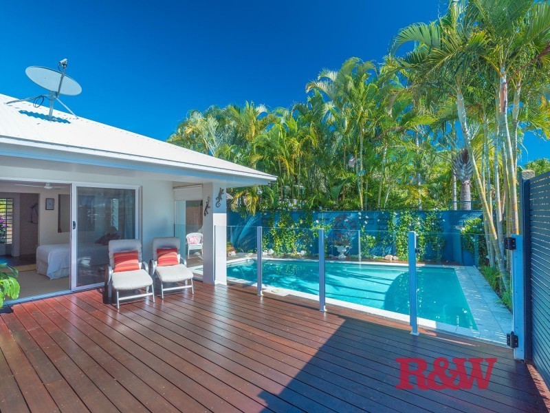 8 Pipi Crescent, Noosaville QLD 4566