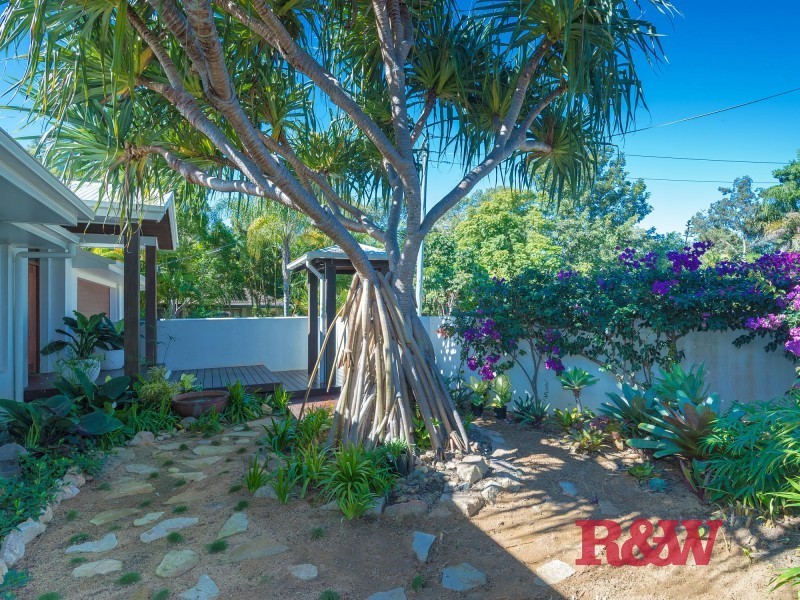 8 Pipi Crescent, Noosaville QLD 4566