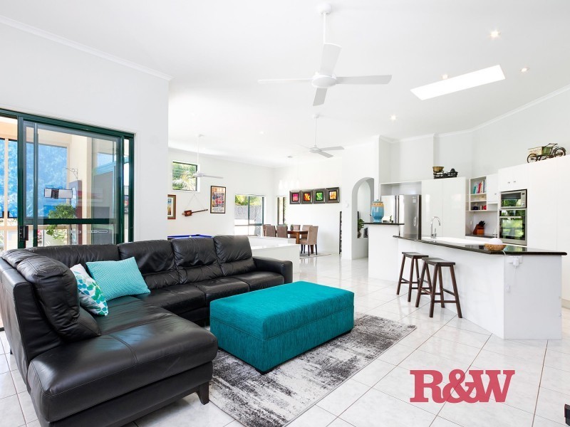 2 Helm Court, Noosa Waters QLD 4566