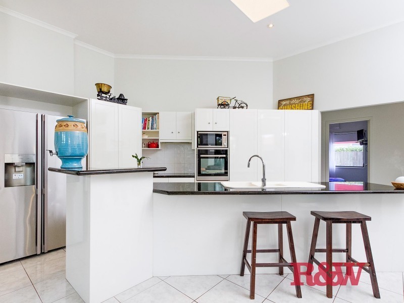 2 Helm Court, Noosa Waters QLD 4566