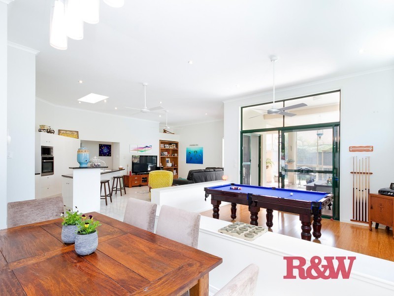 2 Helm Court, Noosa Waters QLD 4566