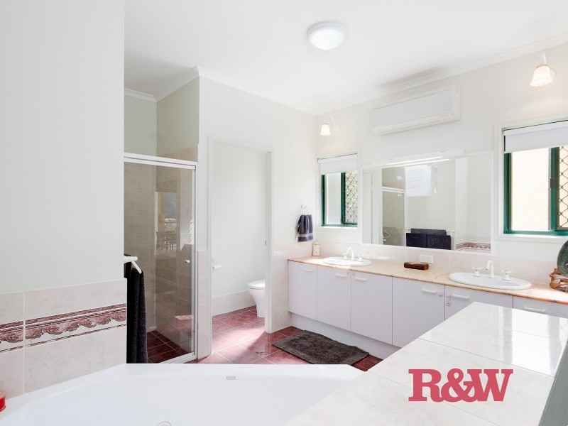 2 Helm Court, Noosa Waters QLD 4566