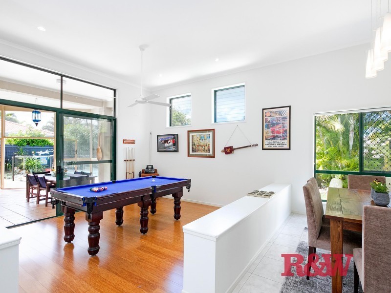 2 Helm Court, Noosa Waters QLD 4566