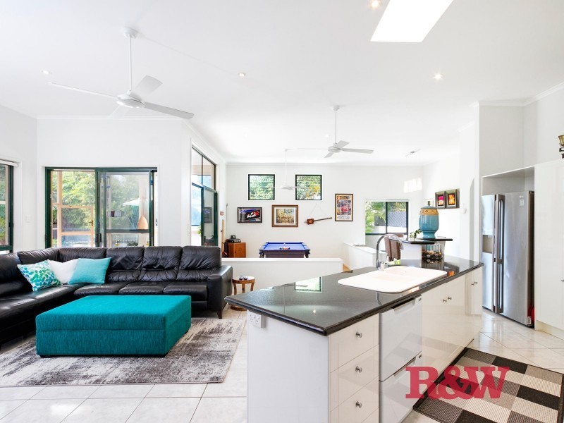 2 Helm Court, Noosa Waters QLD 4566