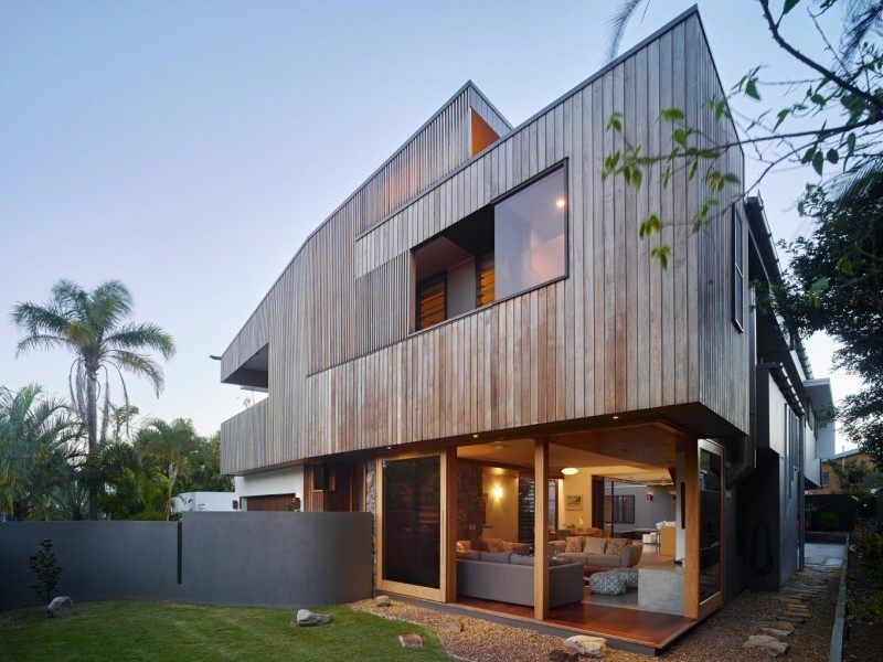 10 Ross Crescent, Sunshine Beach QLD 4567