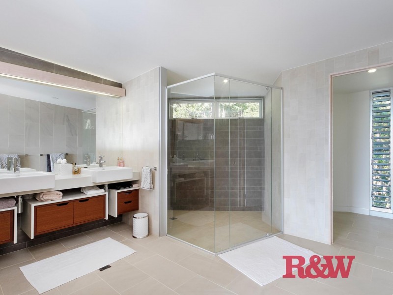 2115 /5′Peppers Resort’ Morwong Drive, Noosa Heads QLD 4567