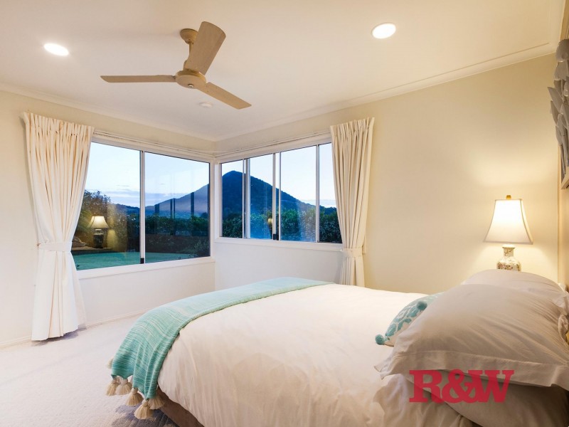 176 Dath Henderson Road, Lake Macdonald QLD 4563