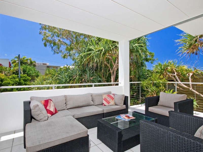 16 Ross Crescent, Sunshine Beach QLD 4567