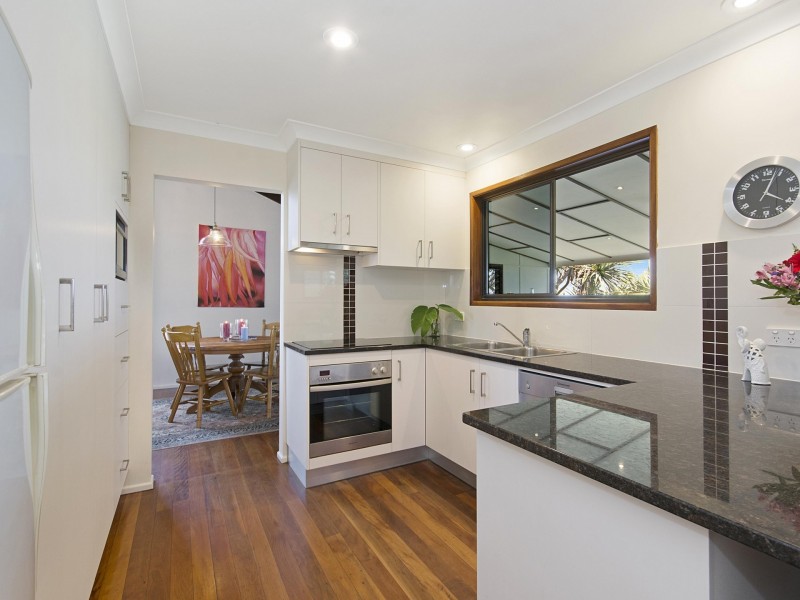 18 Pelican Street, Peregian Beach QLD 4573