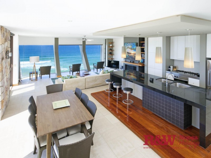 20 Arakoon Crescent, Sunshine Beach QLD 4567