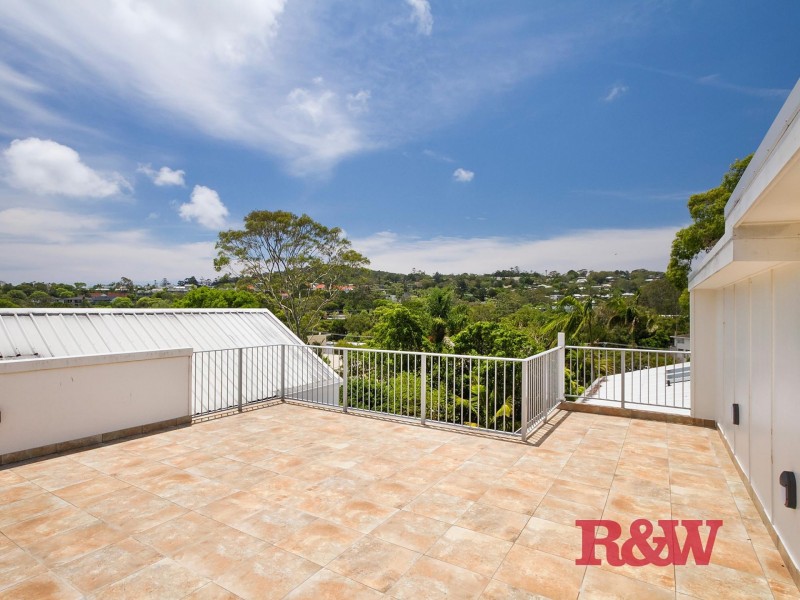 18 Banksia Avenue, Noosa Heads QLD 4567