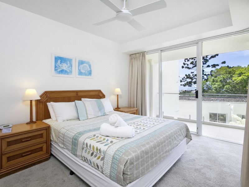 4 Noosa Crest, 2 Noosa Drive, Noosa Heads QLD 4567