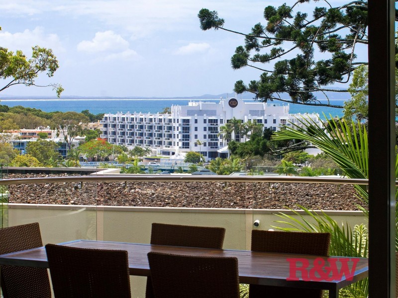 4 Noosa Crest, 2 Noosa Drive, Noosa Heads QLD 4567