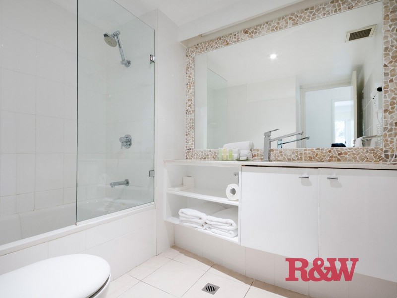 4 Noosa Crest, 2 Noosa Drive, Noosa Heads QLD 4567