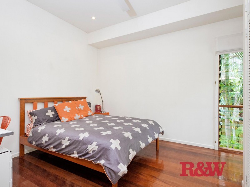 6 Nairana Rest, Noosa Heads QLD 4567