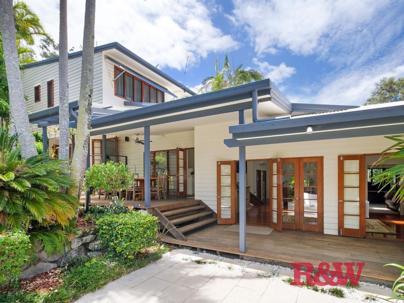 6 Nairana Rest, Noosa Heads QLD 4567
