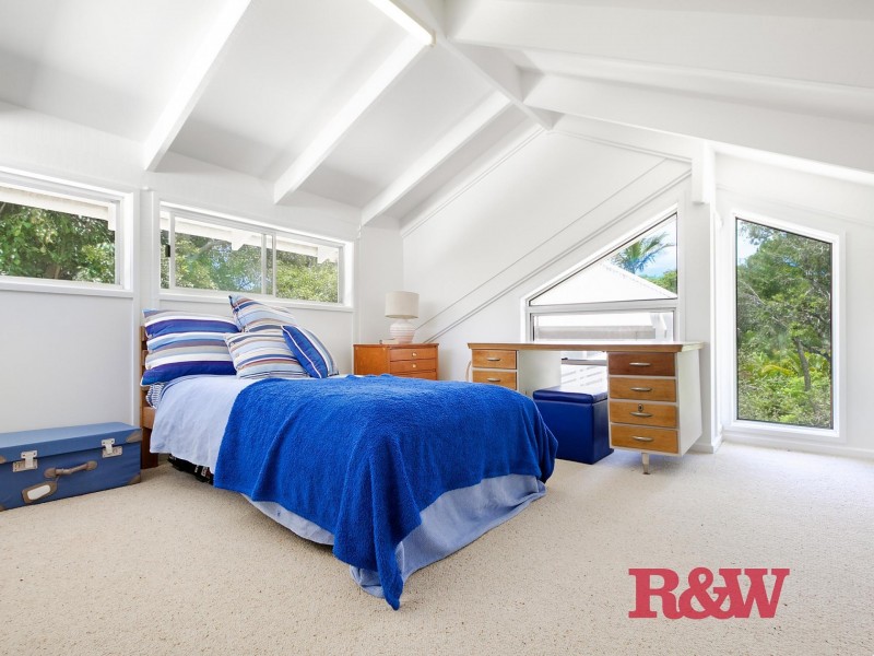 6 Moonare Crescent, Noosa Heads QLD 4567