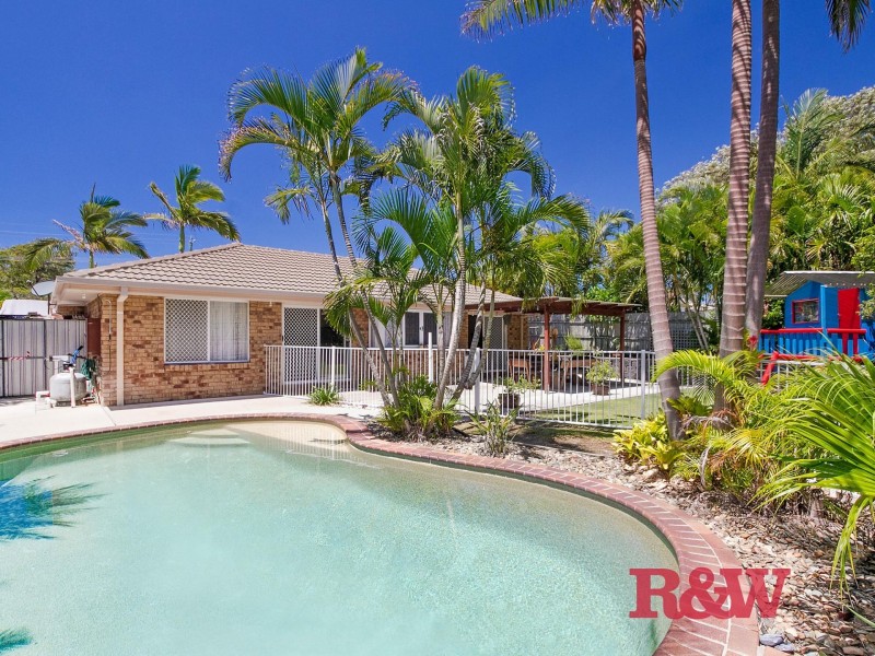 20 Dame Patti Drive, Sunrise Beach QLD 4567