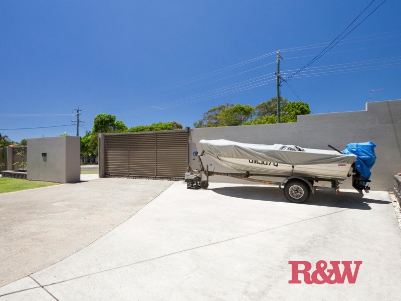 20 Dame Patti Drive, Sunrise Beach QLD 4567