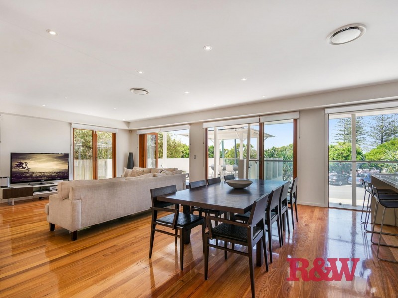 2/20 Kingfisher Drive, Peregian Beach QLD 4573