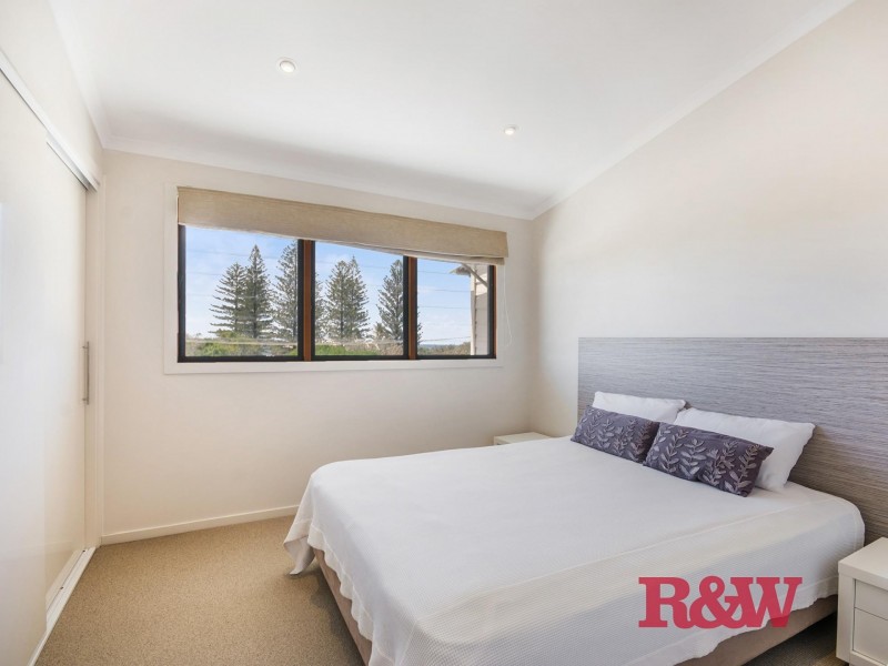 2/20 Kingfisher Drive, Peregian Beach QLD 4573