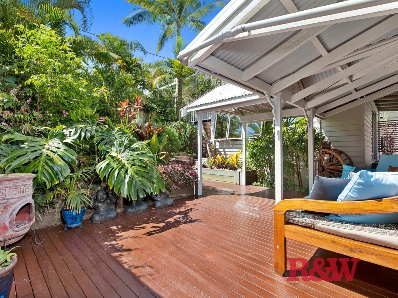 10 DWYER STREET, Sunshine Beach QLD 4567