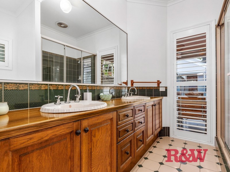 10 DWYER STREET, Sunshine Beach QLD 4567