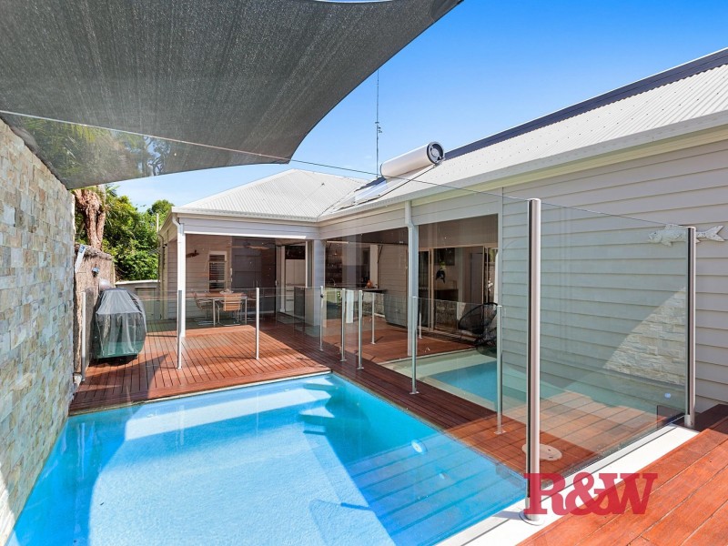 10 DWYER STREET, Sunshine Beach QLD 4567