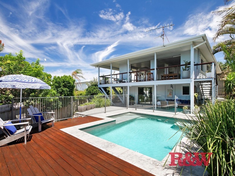 4 Netherby Rise, Sunrise Beach QLD 4567