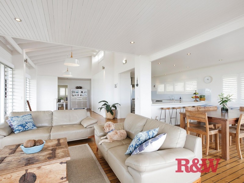 4 Netherby Rise, Sunrise Beach QLD 4567