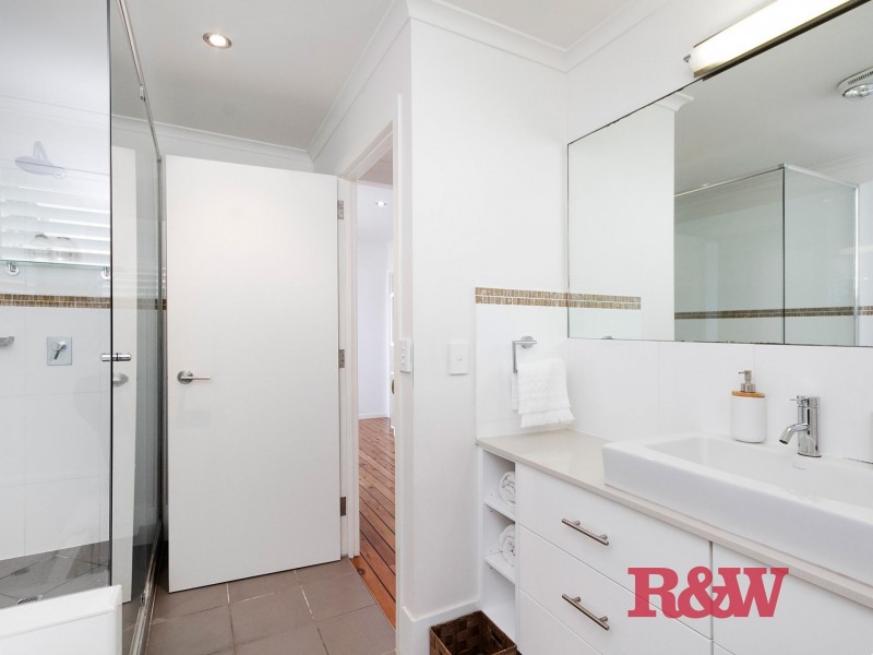 4 Netherby Rise, Sunrise Beach QLD 4567