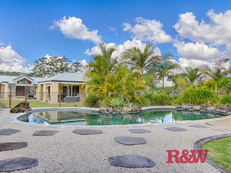 64 Orana Avenue, Pomona QLD 4568