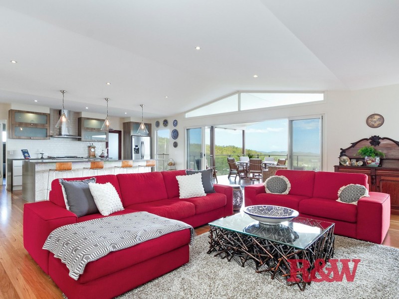 2 Jocelyn Drive, Eumundi QLD 4562
