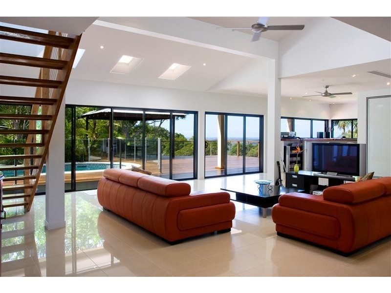 343-347 Sunrise Road, Doonan QLD 4562